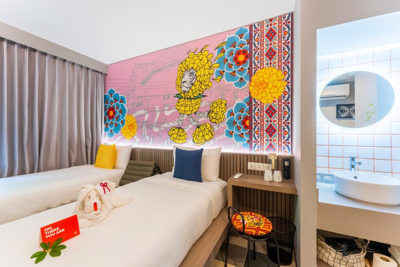 Отель Lyf Sukhumvit 8 Бангкок Экстерьер фото